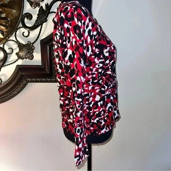 August Silk Heritage Women’s Red Black Animal Print Cardigan Sweater Size Large - Picture 11 of 13